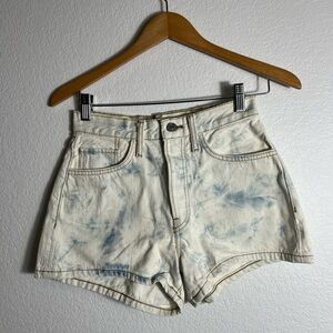 New‎ Re/done sunbleached denim tie-dye short 24 button fly